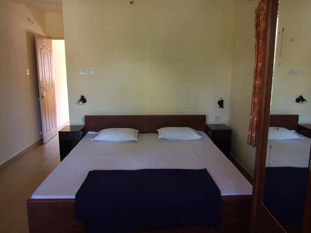 קלנגוטה Empire Guest House מראה חיצוני תמונה